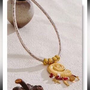 Golden Seashell Pendant Necklace – Nautical Charm with Natural Stone Accents